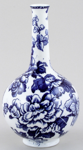 Vase c1910
